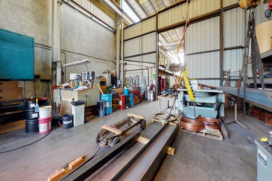More Photos Of 3400-3470 Randolph St, Huntington Park Warehouse For Lease