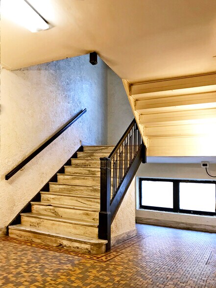 More Photos Of 3650 Bronx Blvd, Bronx Apartments For Sale
