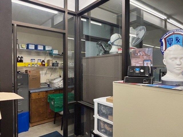 More Photos Of 714 New Bridge St, Jacksonville Storefront For Lease