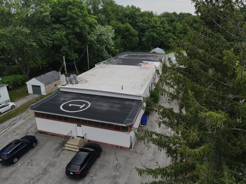 More Photos Of 231 Woodland Ave, Manchester Warehouse For Sale