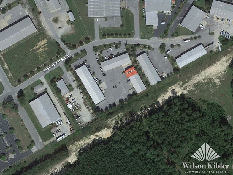 More Photos Of 1238 1st Street South Ext, Columbia Light Distribution For Lease