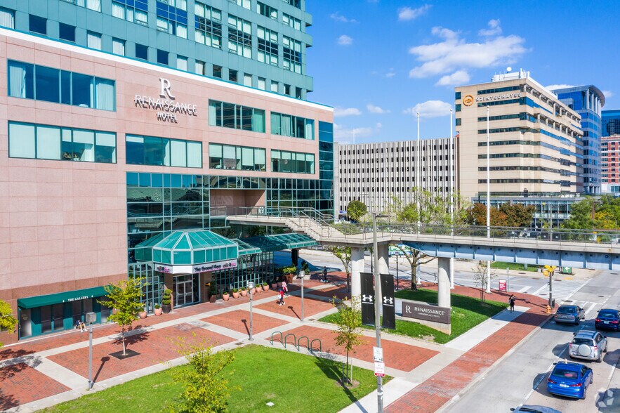 More Photos Of 202 E Pratt St, Baltimore Hotel For Sale