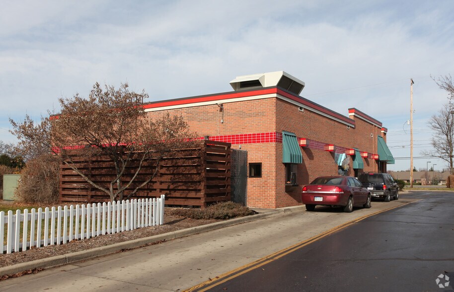 More Photos Of 980 E Saginaw Hwy, Grand Ledge Fast Food For Sale