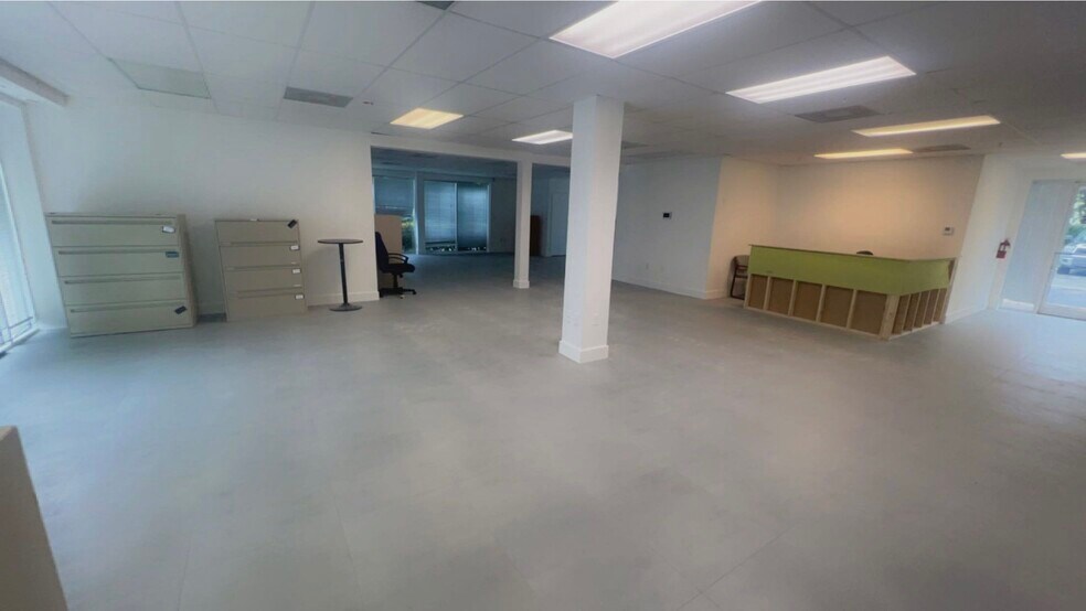 More Photos Of 200 E Dania Beach Blvd, Dania Beach Storefront Retail Residential For Lease