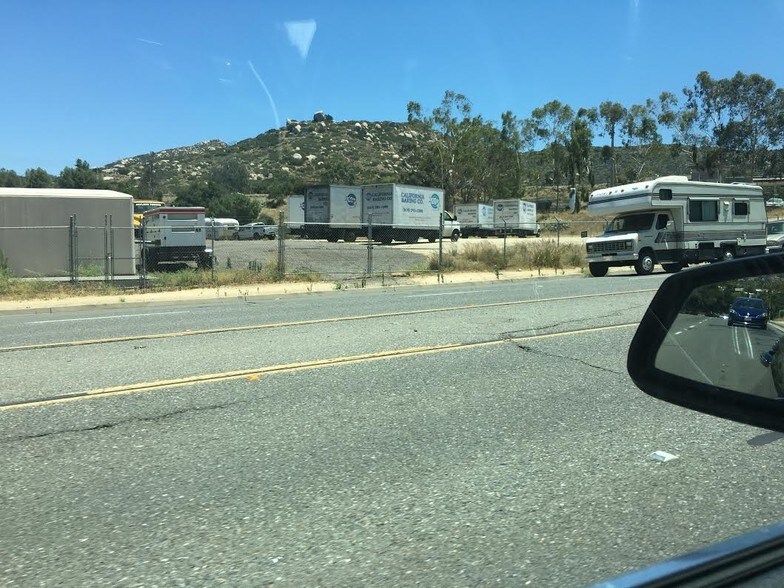 More Photos Of 8445 Los Coches Rd, El Cajon Land For Lease