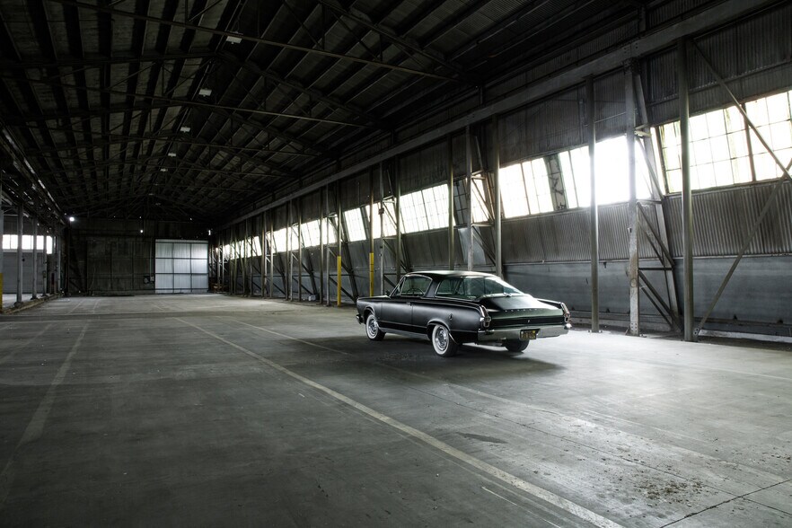 More Photos Of 205 S Mission Rd, Los Angeles Warehouse For Lease