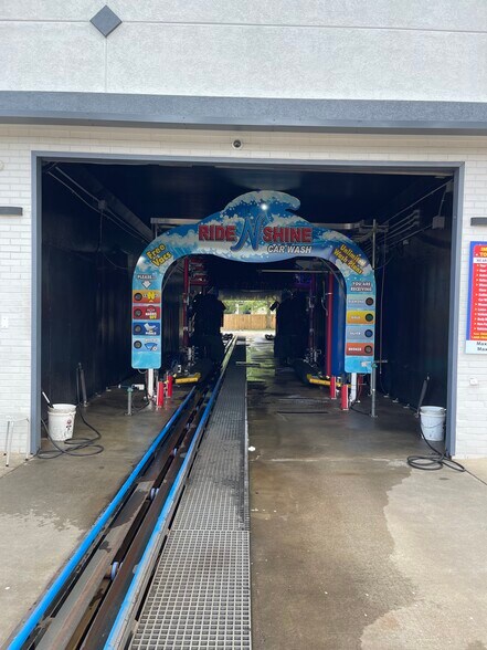 More Photos Of 675 Southside Commercial Pky, Jonesboro Carwash For Sale