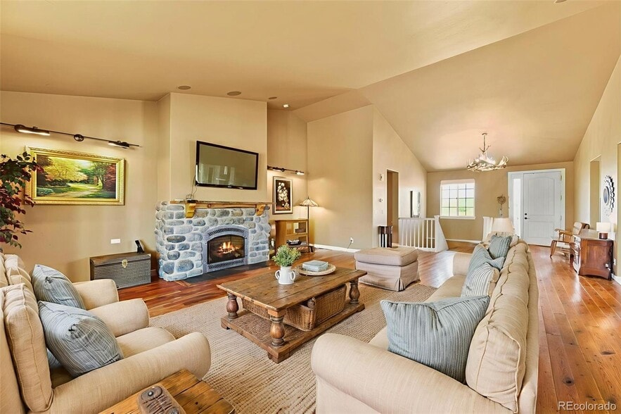 More Photos Of 39681 Swift Creek Cir, Elizabeth Specialty For Sale