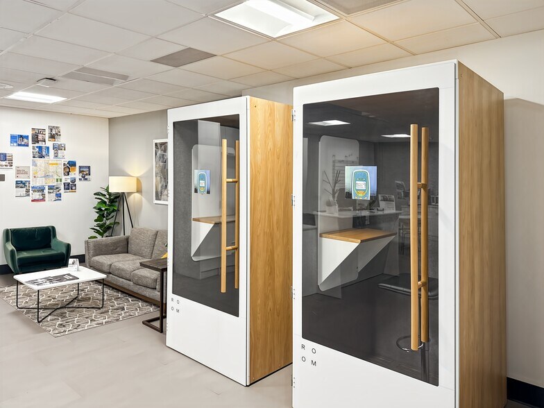 More Photos Of 221 1st Ave W, Seattle Coworking Space