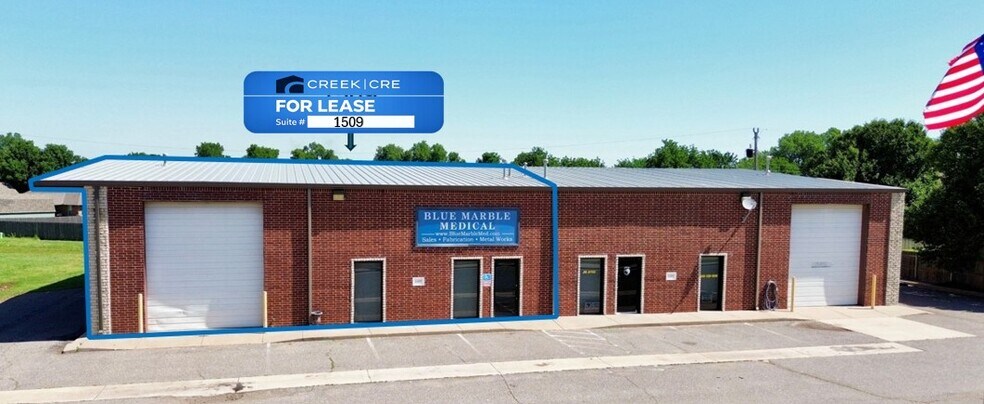 Primary Photo Of 1505-1509 Commerce St, Yukon Warehouse For Lease