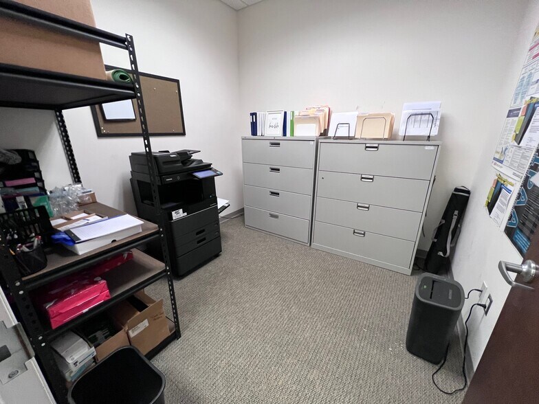 More Photos Of 25074 Olympia Ave, Punta Gorda Medical For Lease