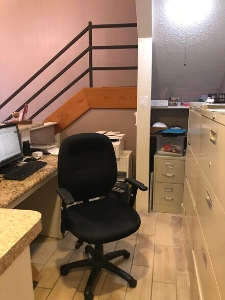 More Photos Of 5001 Highway 190 East Service Rd, Covington Office For Sale