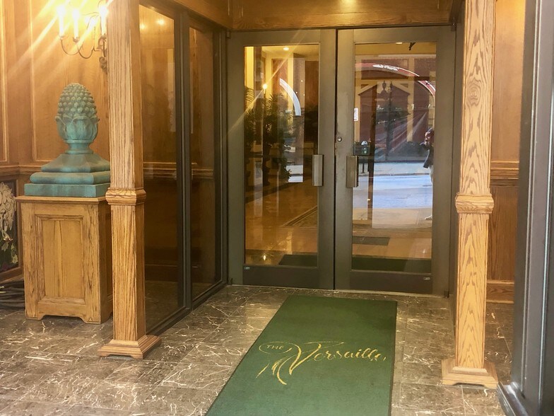 More Photos Of 1108 Olive St, Saint Louis Office For Sale