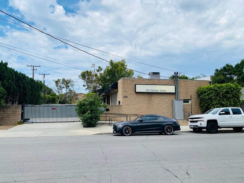 More Photos Of 123 Monte Vista Ave, Costa Mesa Warehouse For Sale