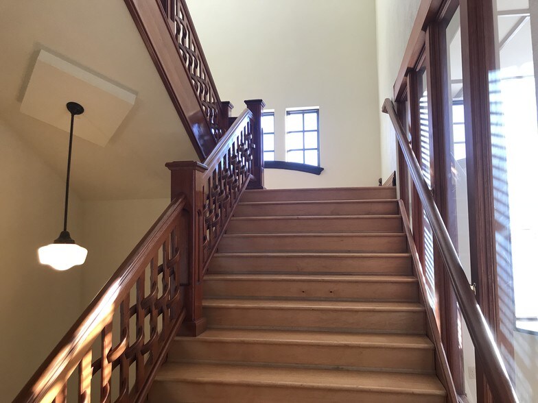 More Photos Of 102 S Euclid Ave, Sandpoint Medical For Lease