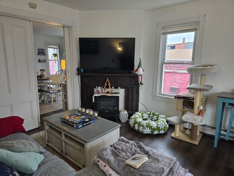 More Photos Of 214 Spring St, Newton Multifamily For Sale