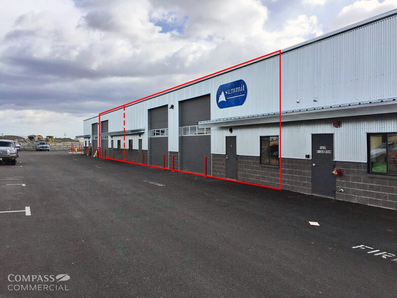 Primary Photo Of 688 SW Veterans Way, Redmond Warehouse For Lease