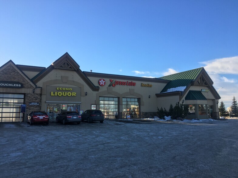 More Photos Of 411 Airport Rd E, Leduc County Storefront For Lease