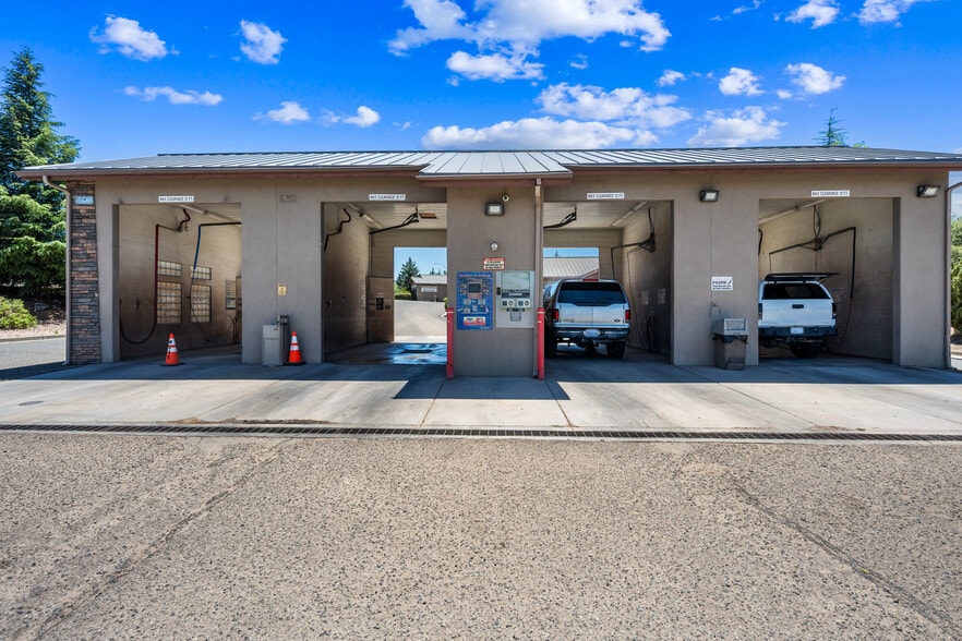 More Photos Of 3112 Willow Creek Rd, Prescott Carwash For Sale