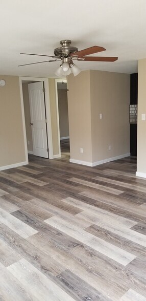 More Photos Of 3041 Meyer Rd, Festus Manufactured Housing Mobile Home Park For Sale