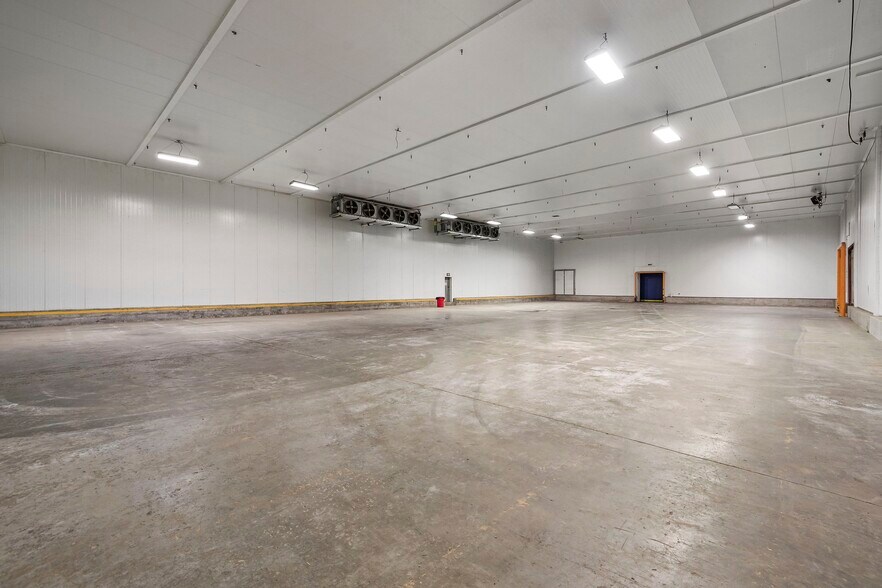 More Photos Of 830 Sycamore Rd, Arvin Refrigeration Cold Storage For Lease