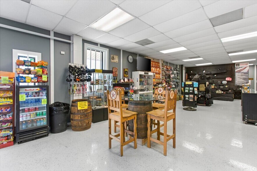 More Photos Of 2100 Highway 2004, Richwood Freestanding For Sale