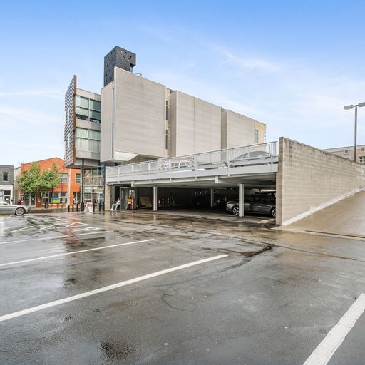 More Photos Of 5830 Ellsworth Ave, Pittsburgh Medical For Lease