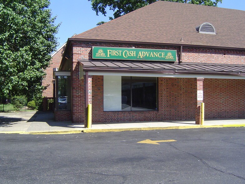 More Photos Of 3927-3959 Pennsylvania Ave SE, Washington Unknown For Lease