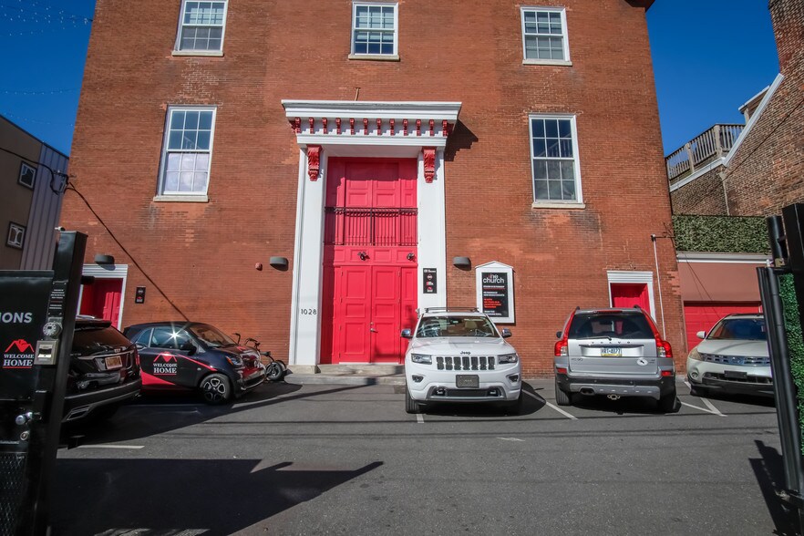 More Photos Of 1028-1034 N 3rd St, Philadelphia Office For Sale