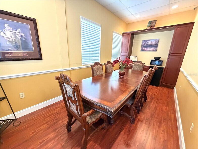 More Photos Of 3246 W Lake Mary Blvd, Lake Mary Office For Sale