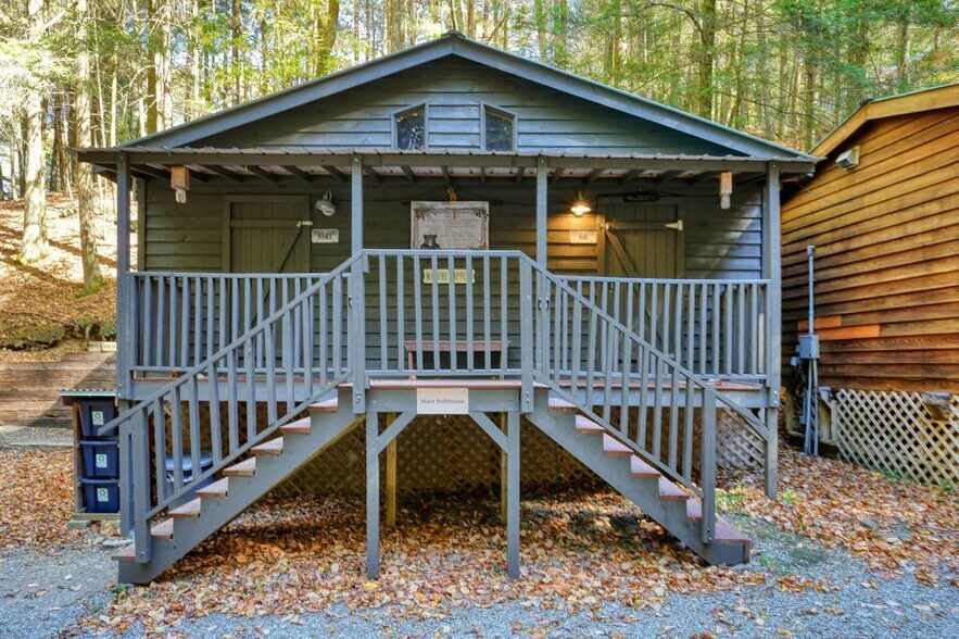 More Photos Of 400 Mulberry Gap Rd, Ellijay Hospitality For Sale
