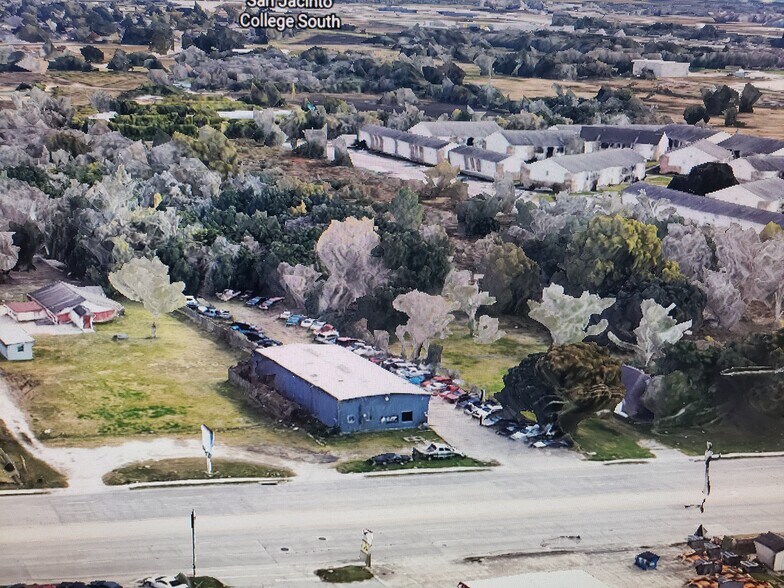 More Photos Of 10805 Telephone Rd, Houston Warehouse For Sale