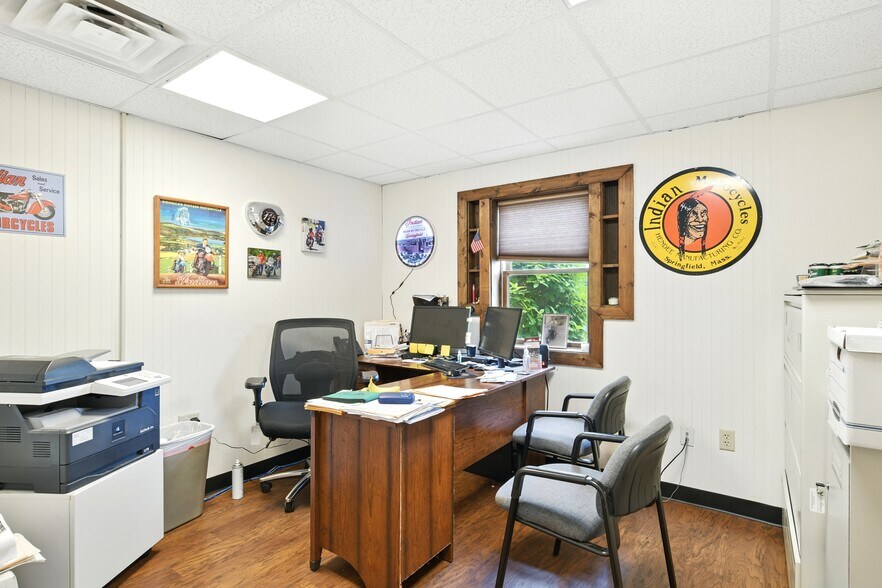 More Photos Of 962 Southampton Rd, Westfield Warehouse For Sale