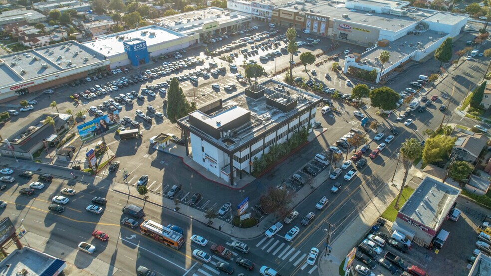 More Photos Of 1801-1843 La Cienega Blvd, Los Angeles Unknown For Lease