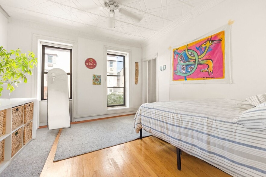 More Photos Of 192-194 Union St, Brooklyn Apartments For Sale