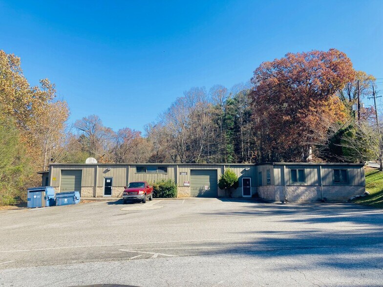 Primary Photo Of 3865 Sweeten Creek Rd, Arden Light Distribution For Lease