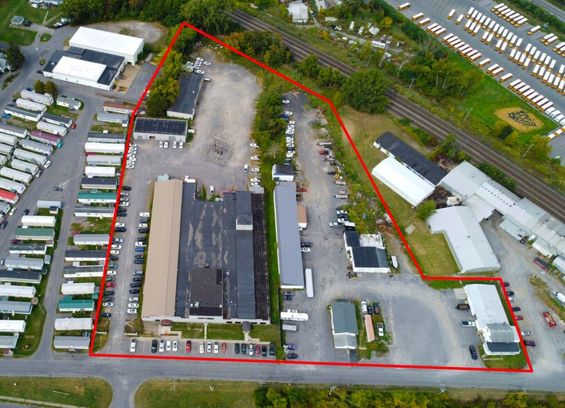 Primary Photo Of 1811 LeMoyne Ave, Syracuse Warehouse For Lease