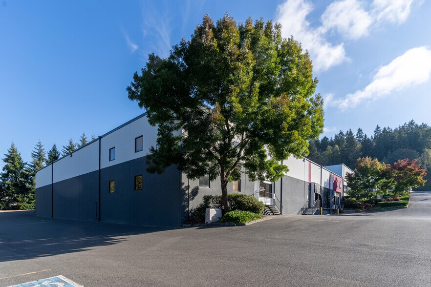 More Photos Of 19510 144th Ave NE, Woodinville Warehouse For Lease