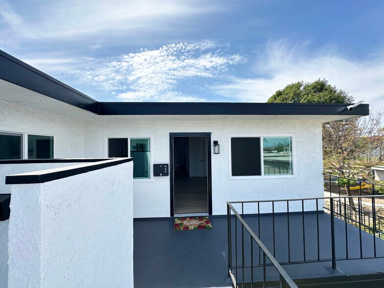 More Photos Of 17374 Dairyview cir, Huntington Beach Multifamily For Sale