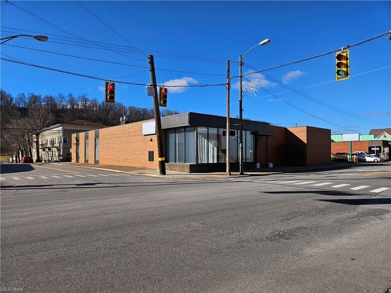 More Photos Of 3265 Main St, Weirton Bank For Sale