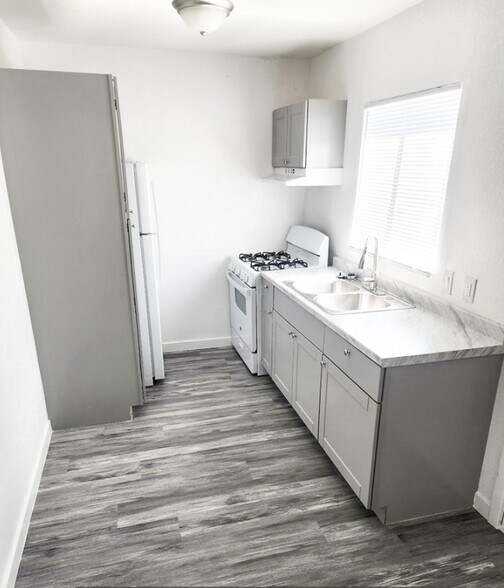 More Photos Of 1101 E Clark Ave, Las Vegas Apartments For Sale