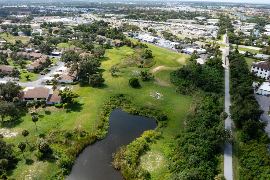 More Photos Of 602 Bird Bay Dr W, Venice Land For Sale
