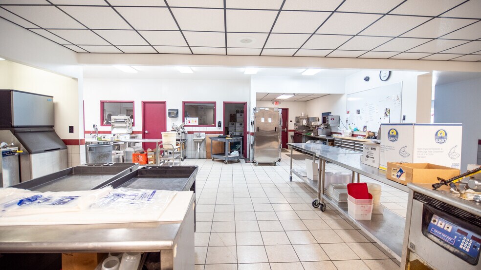 More Photos Of 29 Angel Dr, Leechburg Refrigeration Cold Storage For Sale