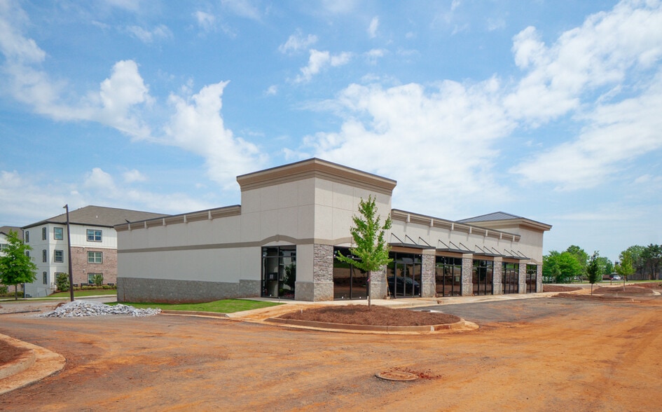 More Photos Of 471 Hull Rd, Athens General Retail For Lease