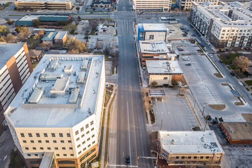 More Photos Of 1212 Hurley Ave, Fort Worth Hotel For Sale