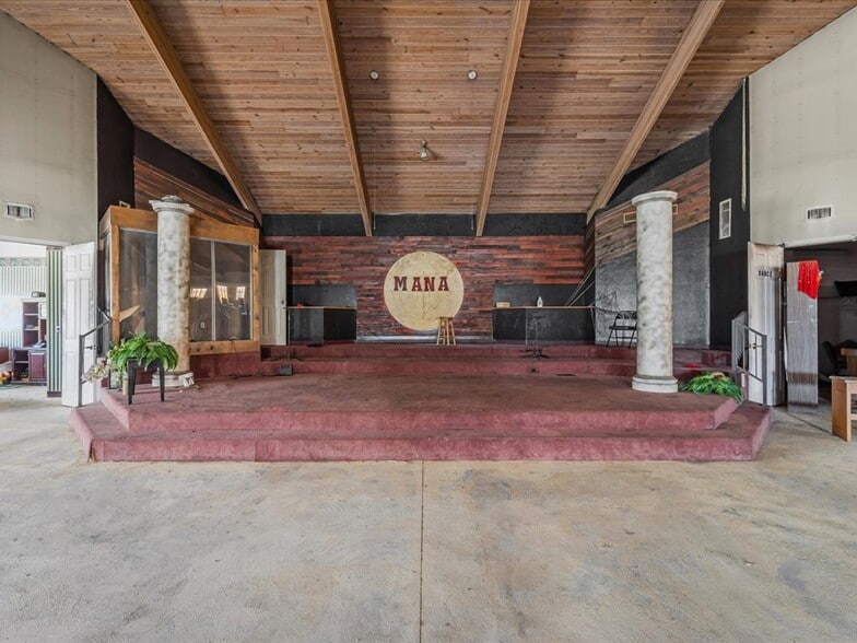 More Photos Of 4630 Palm Beach Blvd, Fort Myers Religious Facility For Sale