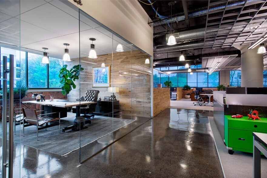 More Photos Of 20 Glover Ave, Norwalk Office For Lease