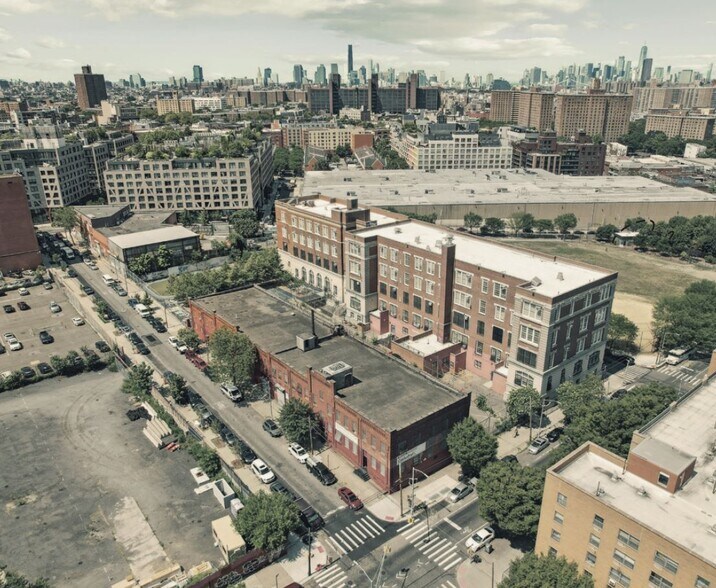 More Photos Of 43 George St, Brooklyn Religious Facility For Sale