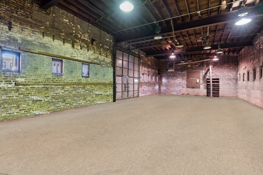 More Photos Of 2732 W Belmont Ave, Chicago Multifamily For Sale