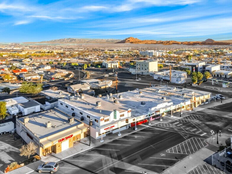 More Photos Of 10-18 W Pacific Ave, Henderson Storefront Retail Office For Sale